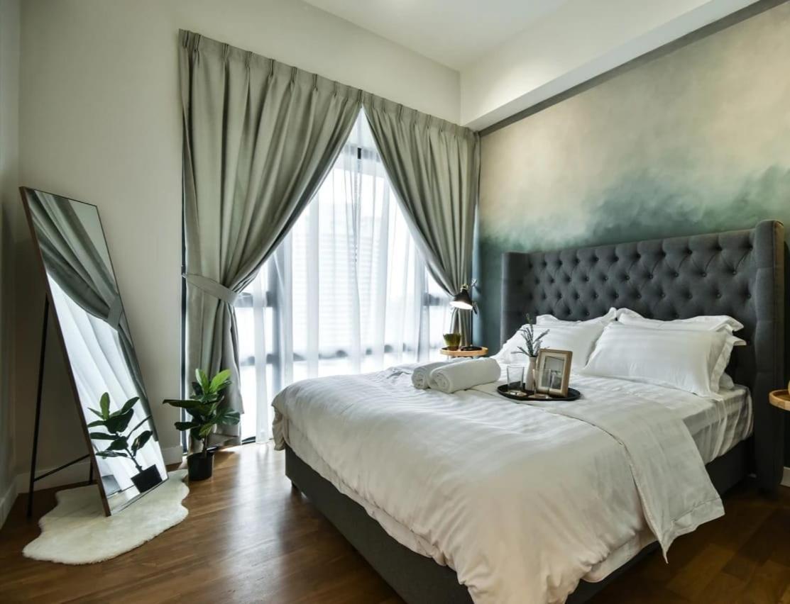 Majestic Apartment Klcc กัวลาลัมเปอร์ ภายนอก รูปภาพ