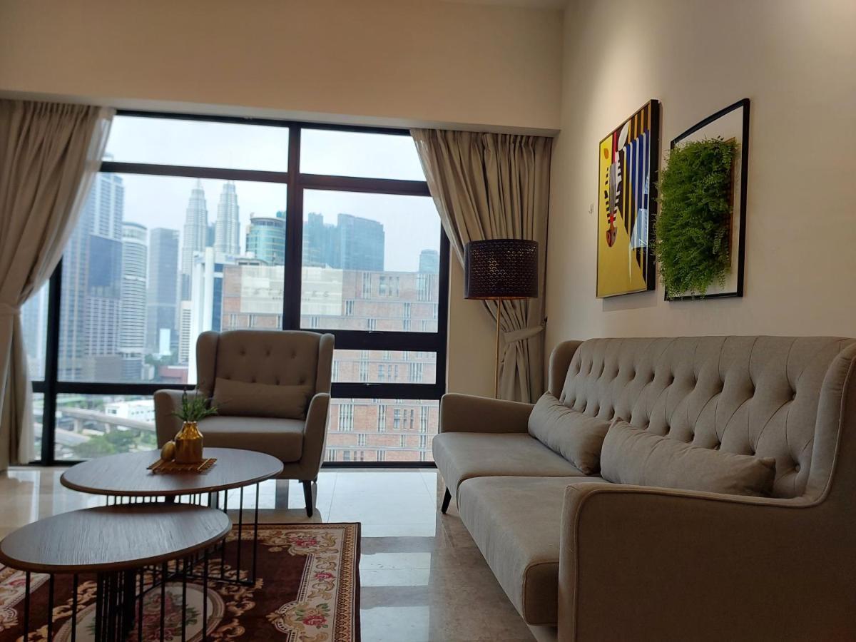 Majestic Apartment Klcc กัวลาลัมเปอร์ ภายนอก รูปภาพ