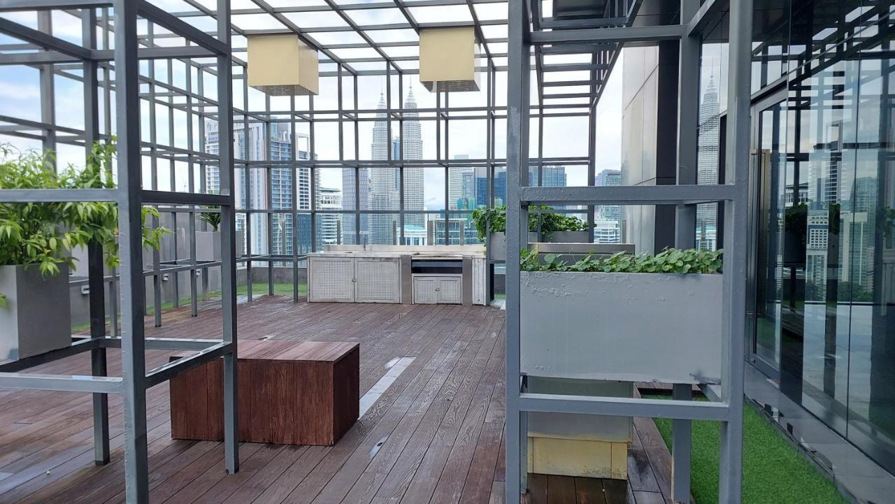Majestic Apartment Klcc กัวลาลัมเปอร์ ภายนอก รูปภาพ